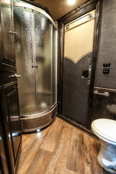 gunmetal linen trailer living quarters 09