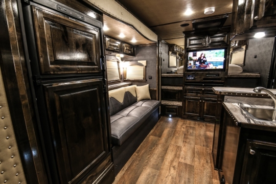 gunmetal linen trailer living quarters 01