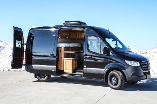 Mercedes-Sprinter-Camper-Van-Conversion-01