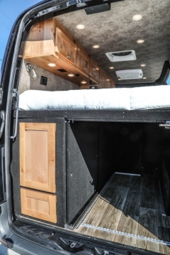 Mercedes-Sprinter-Camper-Van-Conversion-04