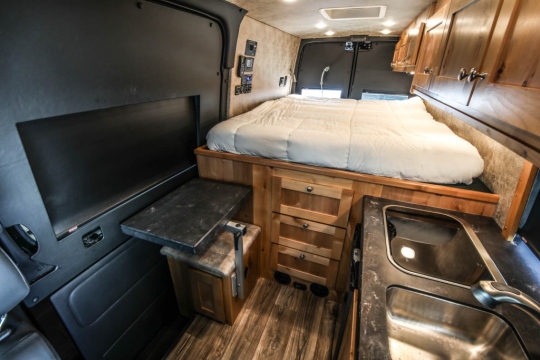 Mercedes-Sprinter-Camper-Van-Conversion-11
