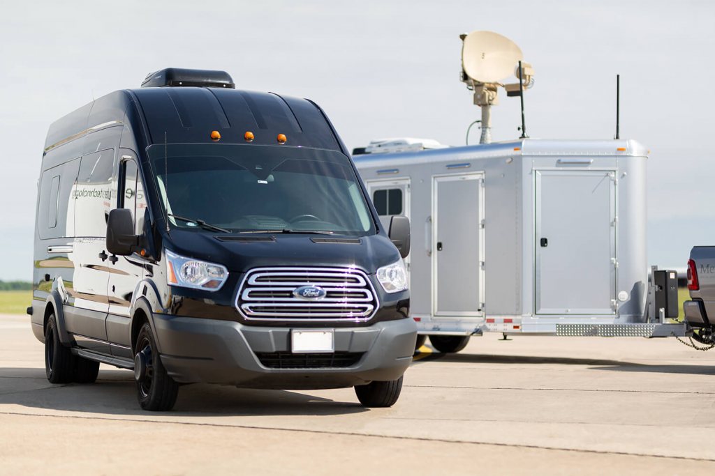 Meta-Special-Aerospace-Ford-Transit-Mobile-Command-Van